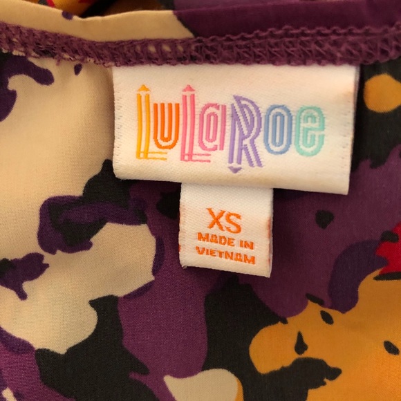 LuLaRoe floral long vest XS - Picture 5 of 6